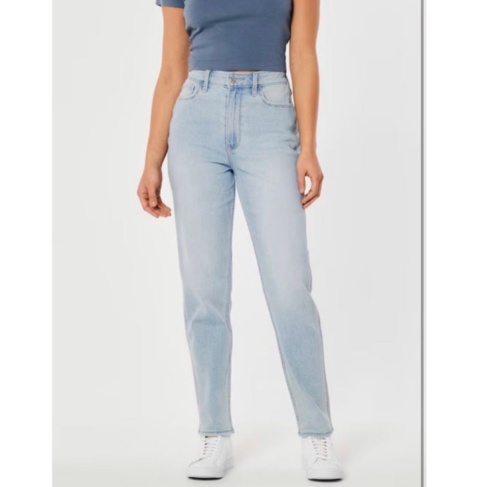 HOLLISTER 7S  28wn curvy Mom Jean Straight Leg Light Wash Vintage Stretch